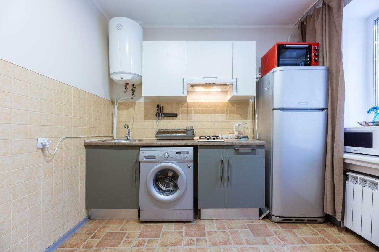 На Палаце Спорта Apartment Kiev Bagian luar foto