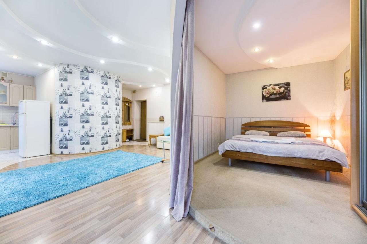 На Палаце Спорта Apartment Kiev Bagian luar foto
