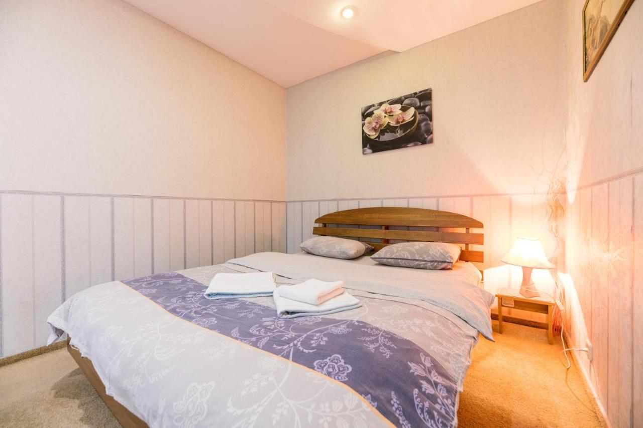 На Палаце Спорта Apartment Kiev Bagian luar foto